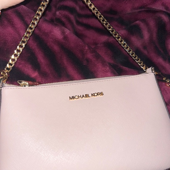 Michael Kors Jet Set Convertible Crossbody Purse - Picture 3 of 6